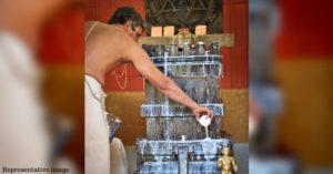 Bengaluru Temple Finds 'Refreshing' Way to Prevent Milk Offerings from Being Wasted!