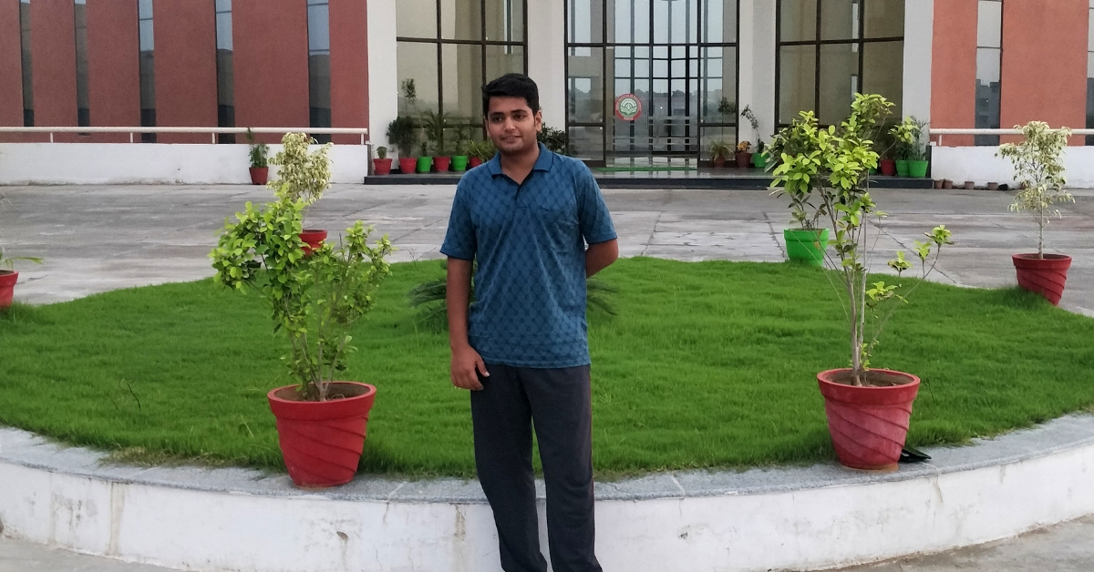 Running a Dhaba to Support His Family, Indore Engineer Scores a Brilliant 98.01% in CAT!