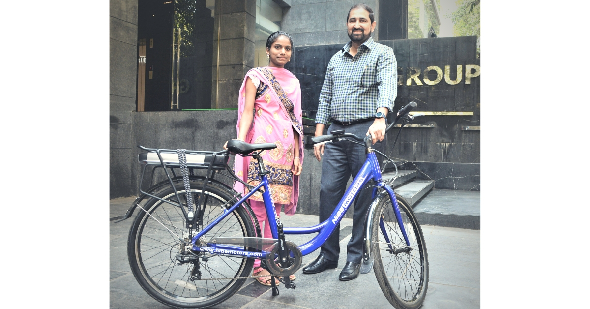 Girl Walks 14 Km to School Every Day, Moved Pune Bizman Gifts Her an Electric Cycle!
