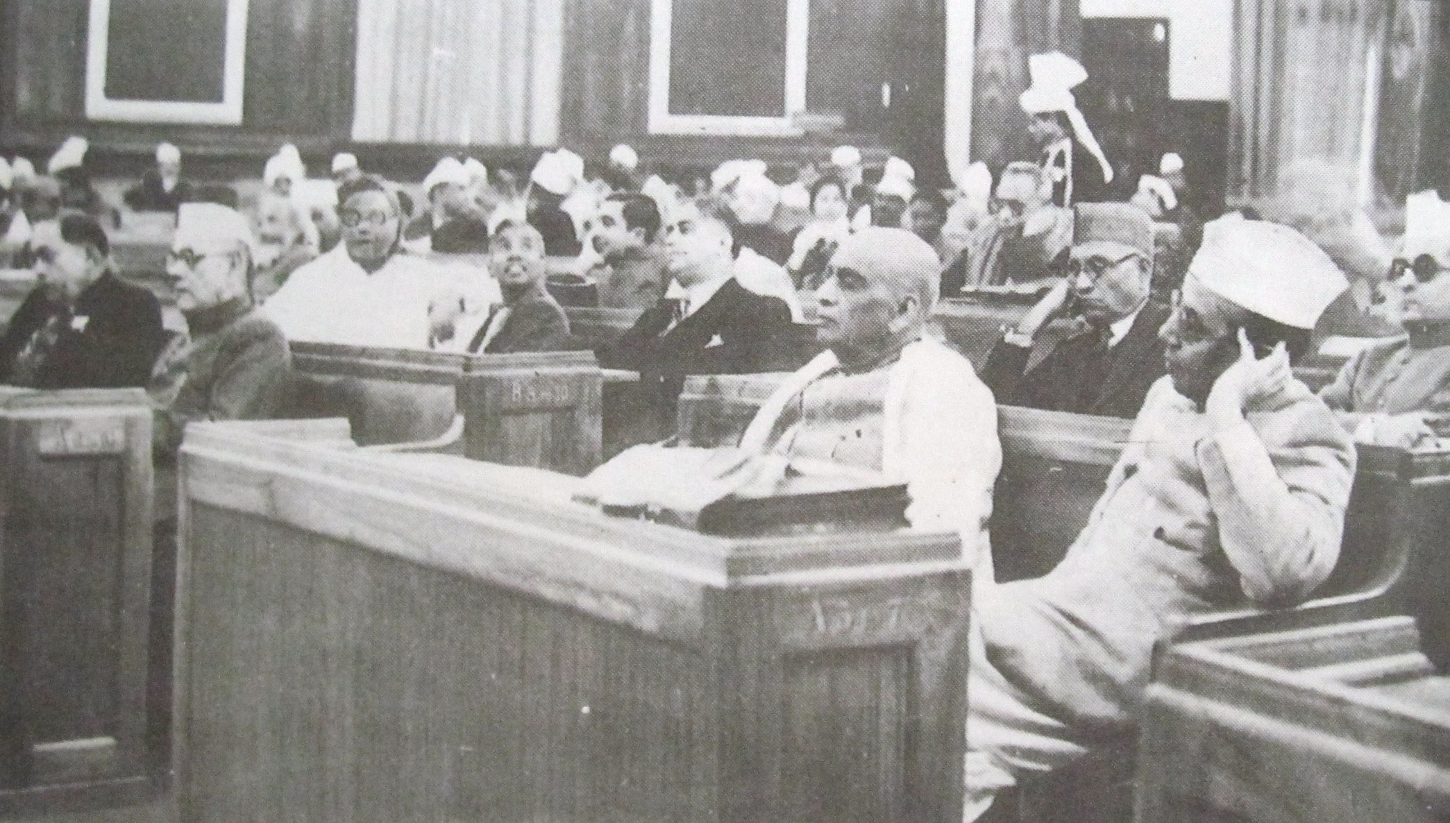 Constituent Assembly members sitting during a discussion. (Source: CADIndia)