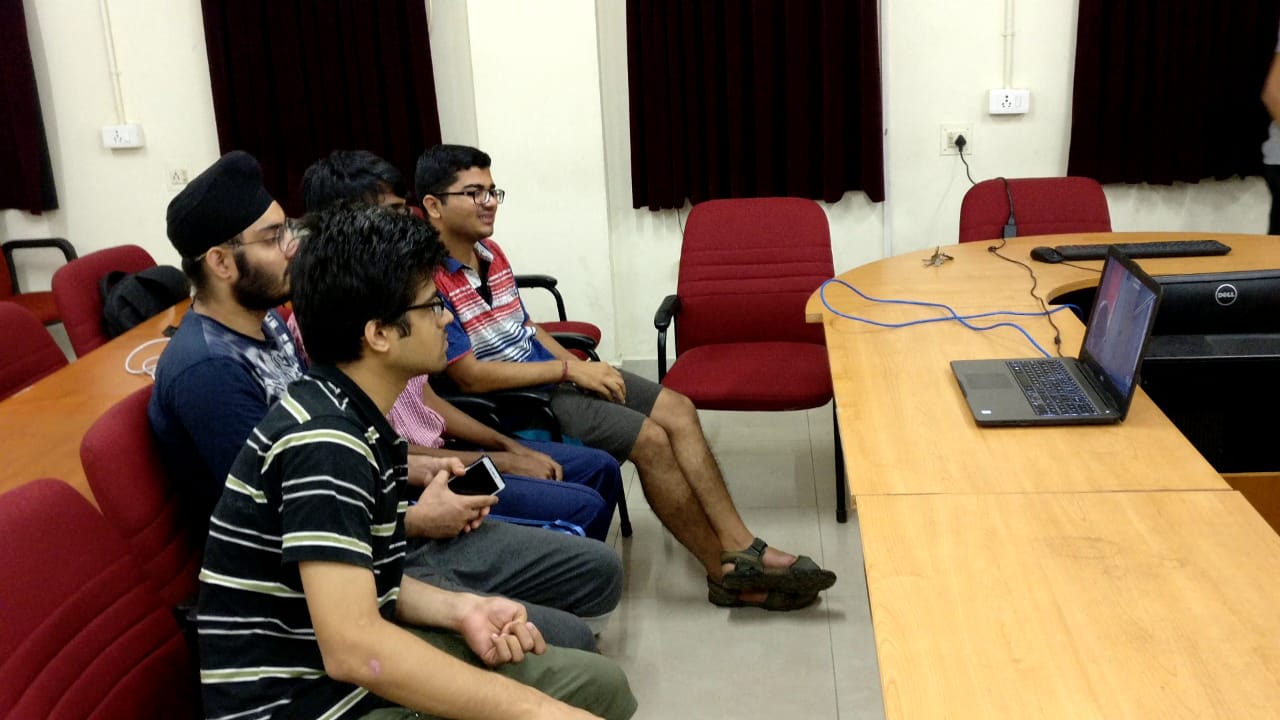 Students at a recent Schuniversity counselling session. (Source: Sprinklebytes)