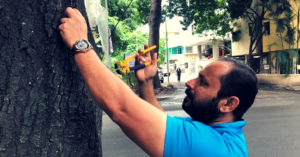 Inspired by 6-YO Daughter, Pune Man Helps Remove 50,000 Nails from 6000 Trees