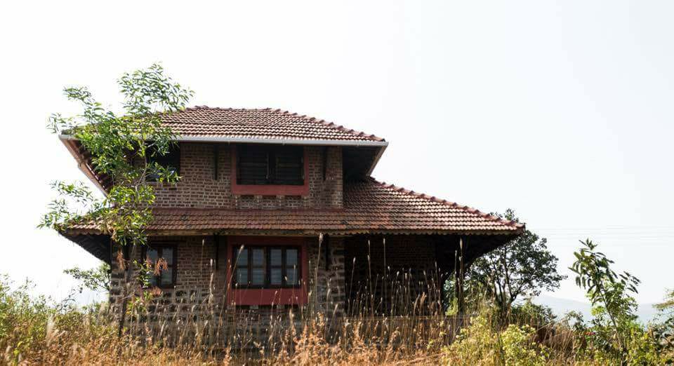 Featured image of post Old Konkan Village House Design / It could also provide a welcoming, versatile location in | read more.