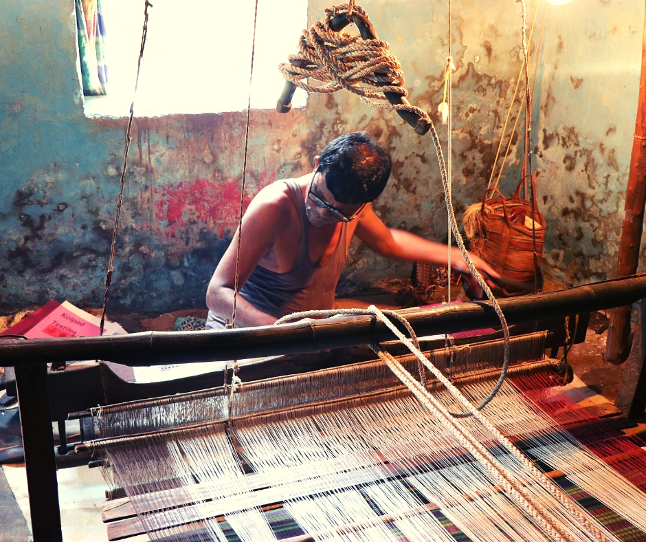 Disappearing Odisha Tradition Holds The Key to Chemical-Free, Naturally-Dyed Saris!