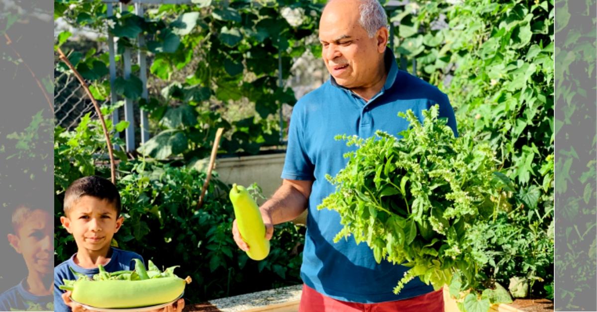 Heartwarming! Pune Grandpa & 6-YO Grandson Grow 8 Types of Organic Veggies