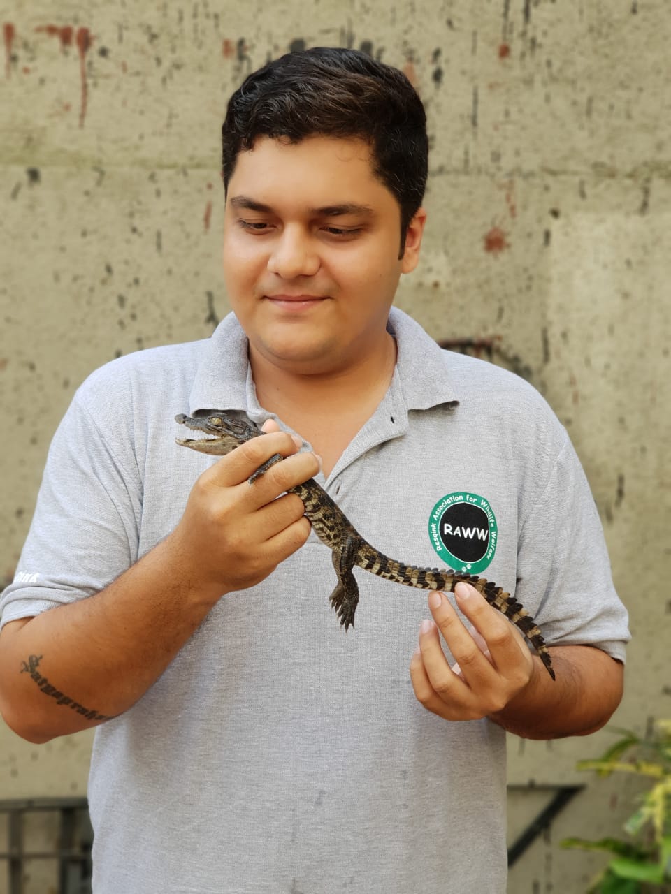 This Mumbaikar Is Only 26 But He Has Already Rescued 10,000+ Animals!