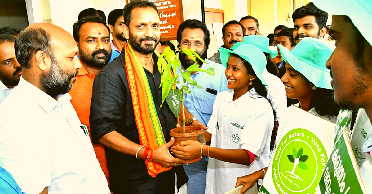 Welcoming candidates during their nomination-Pathanamthitta. (Source: Suchitwa Mission)