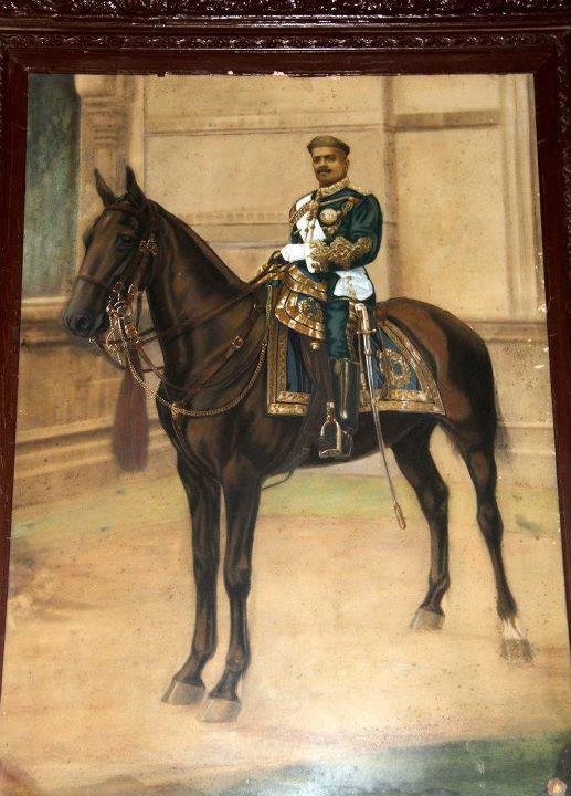 Maharaja Sayajirao Gaekwad III on a horse. (Source: Twitter/History of Vadodara)