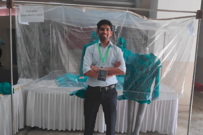 Brilliant! IIT-B Grad Designs A Portable Operation Theatre That Can Fit In A Backpack