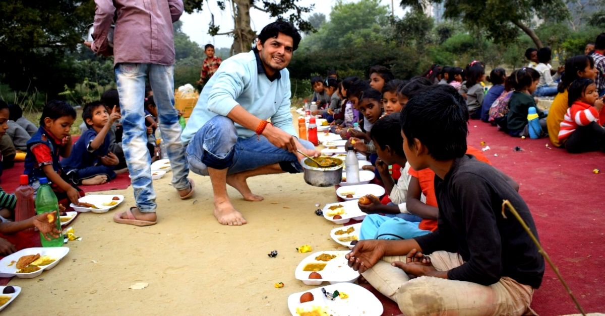 Ragpickers to Beggars, This Railway Engineer’s Roadside Schools Have Helped Thousands of Street Kids!