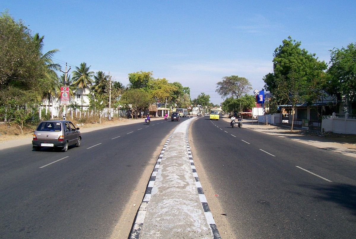 Avinashi-Tirupur-Palladam State Highway 19. (Source: Wikimedia Commons)