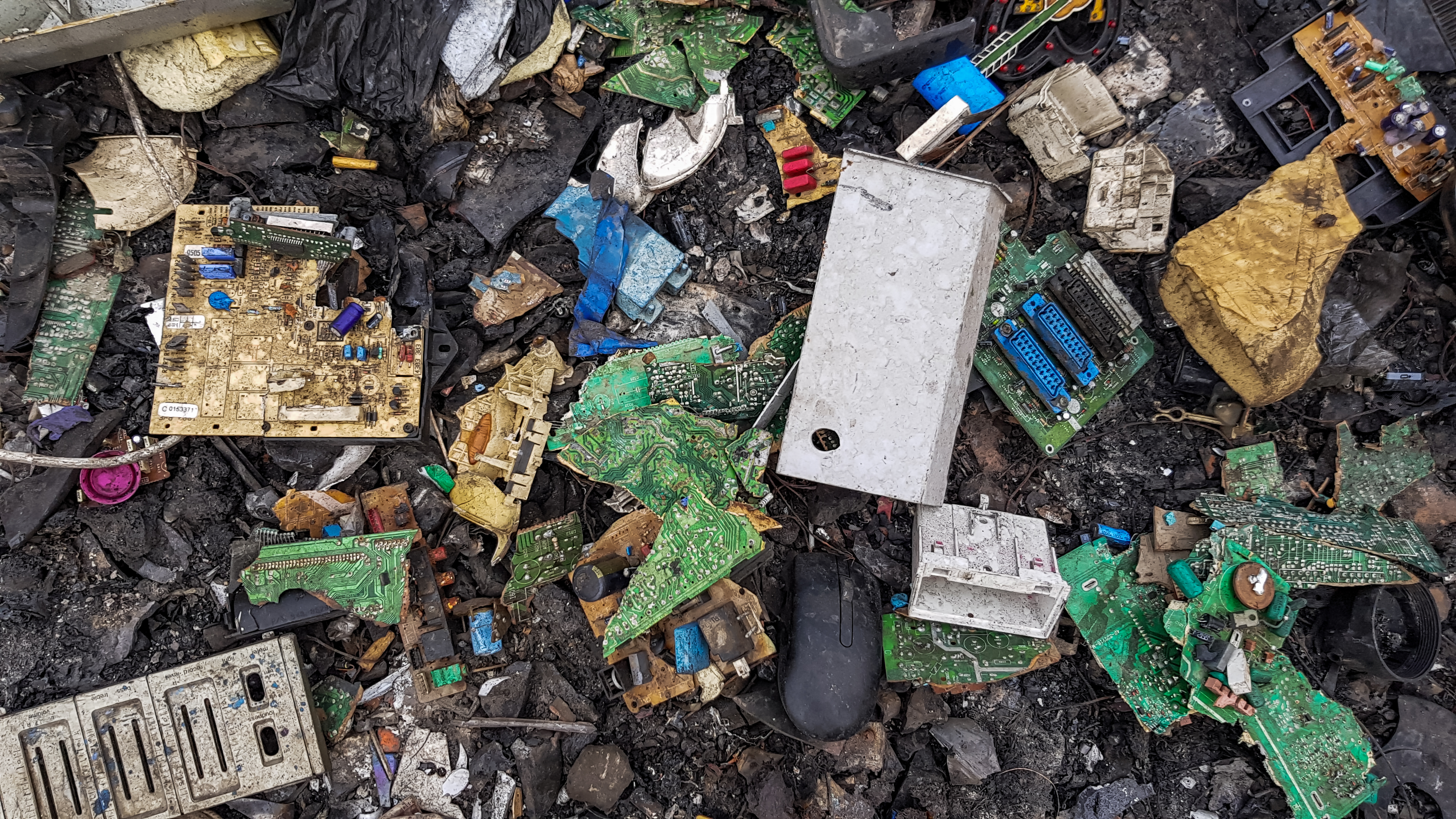 E-waste is a serious issue which we need to address urgently. (Source: Wikimedia Commons)