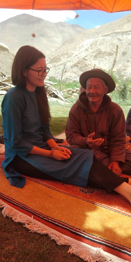 Tsetan Dolkar with her grandfather Tashi Pambar Siaser. (Source: Tsetan Dolkar)