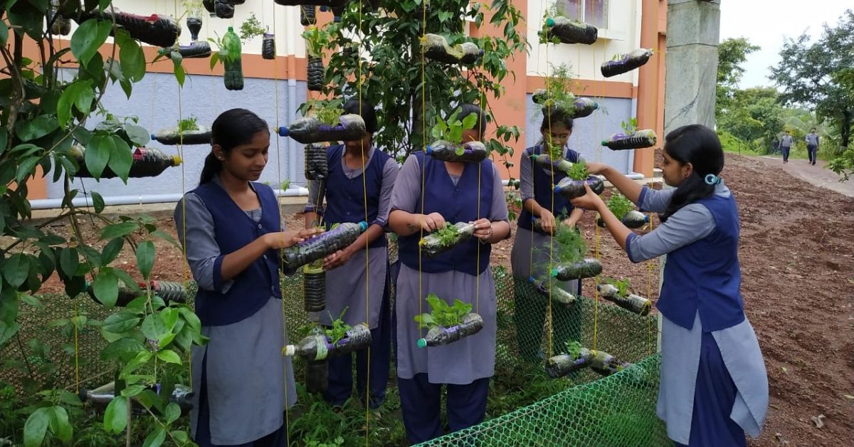 Karnataka College Upcycles 700 Plastic Bottles Into Stunning Hanging Garden!