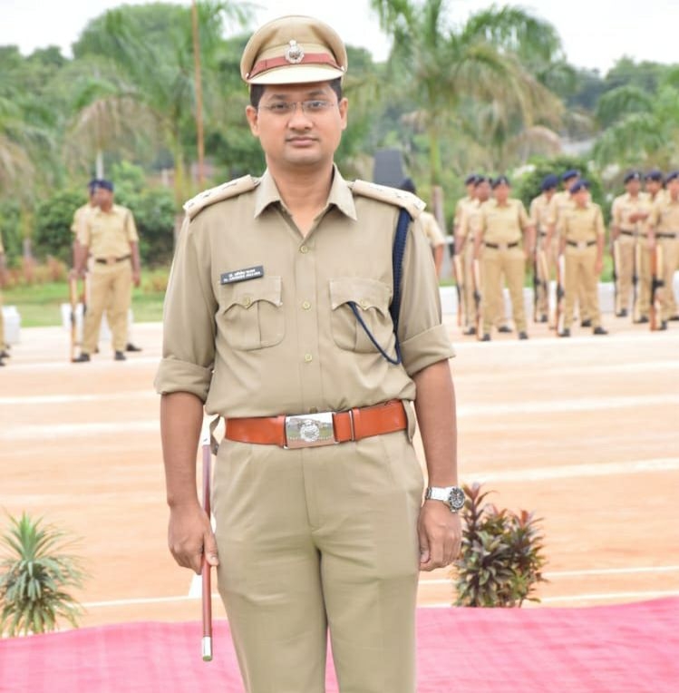 Dr Abhishek Pallava, IPS. (Source: Facebook)