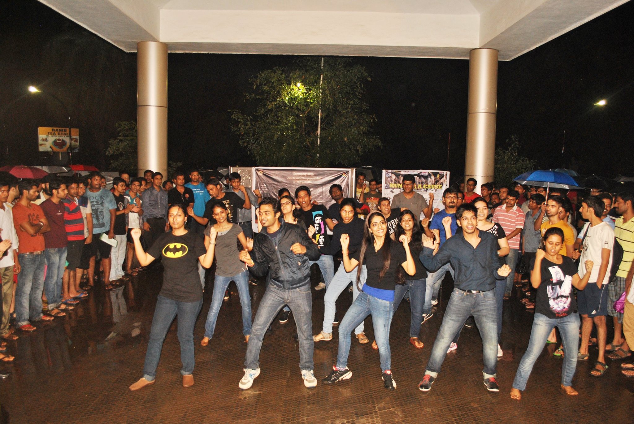 Life on campus: Flashmob on campus. (Source: Facebook/IIT Madras) 