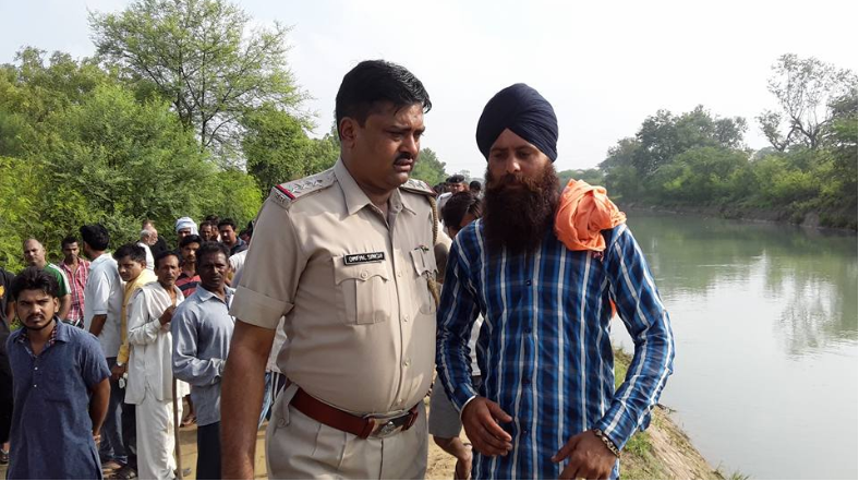 Pargat Singh working with the police. (Source: Pargat Singh)