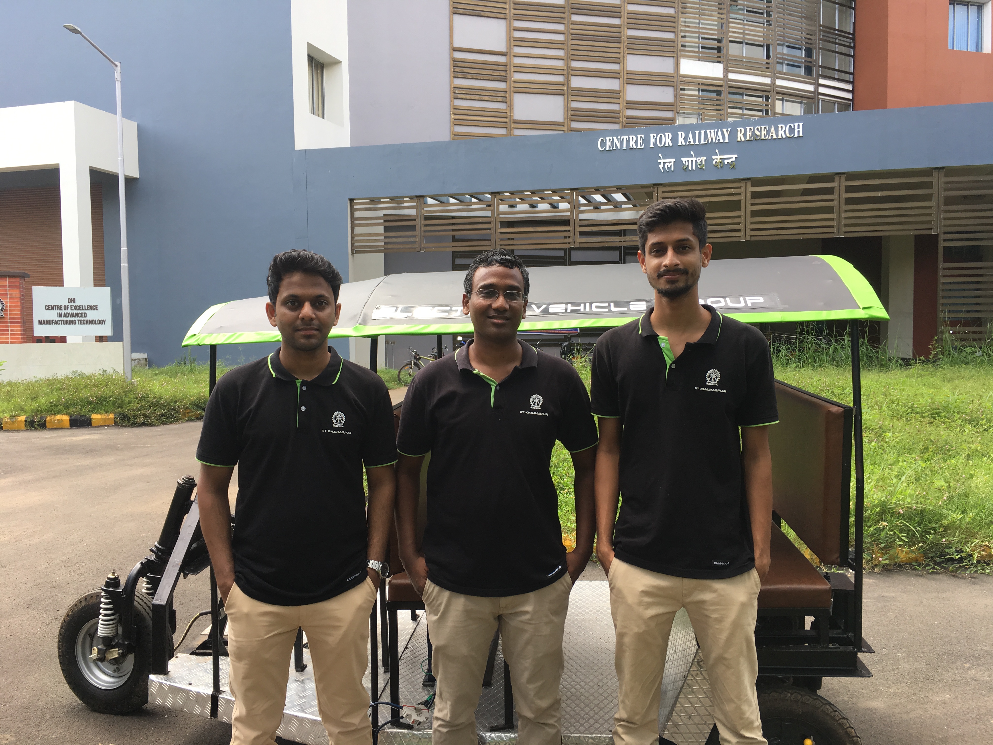 Startup founders (left: Manuj Agrawal, middle: Vikranth Racherla, right: Shyama Agrawal)