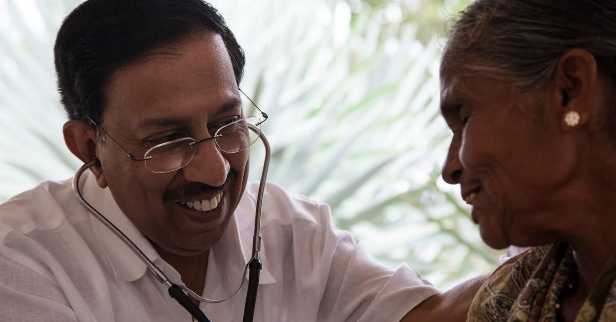 In 46 Yrs, This Padmashri B’luru Doctor Has Treated 2 Million Patients For Free!