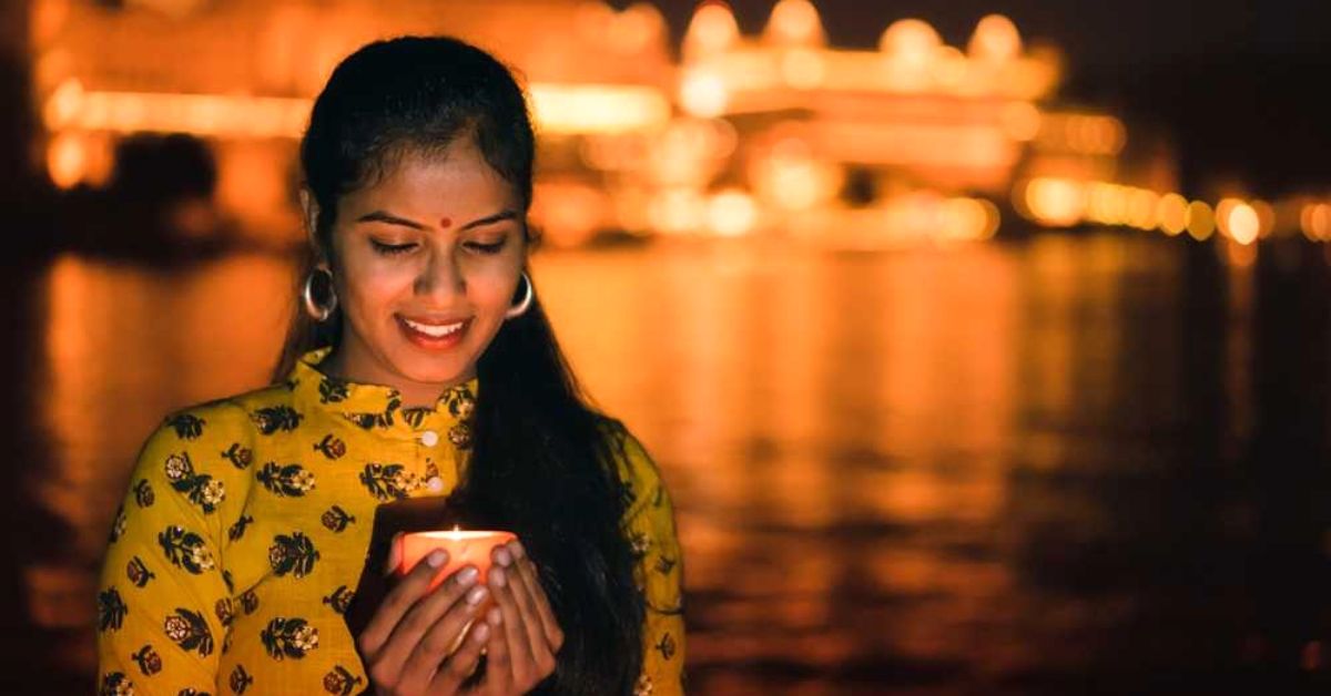 7 Amazing All-Natural Hair & Skincare Products to Make You Glow This Diwali