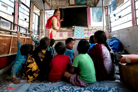 school on wheels