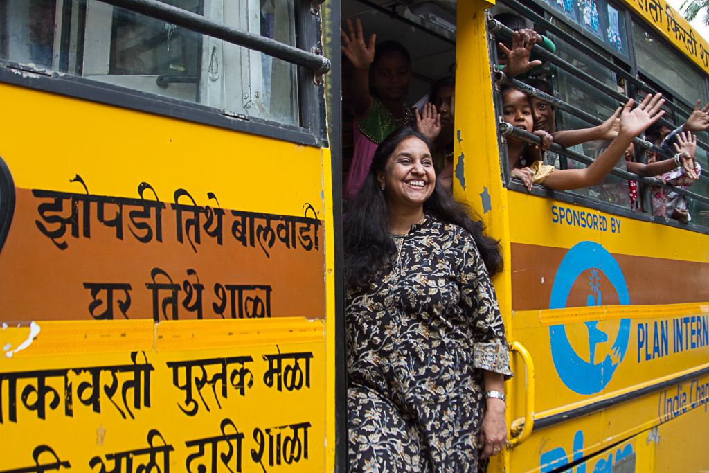 Children and Youth in History  Doorstep School-on-Wheels, Mumbai  [Photographs]