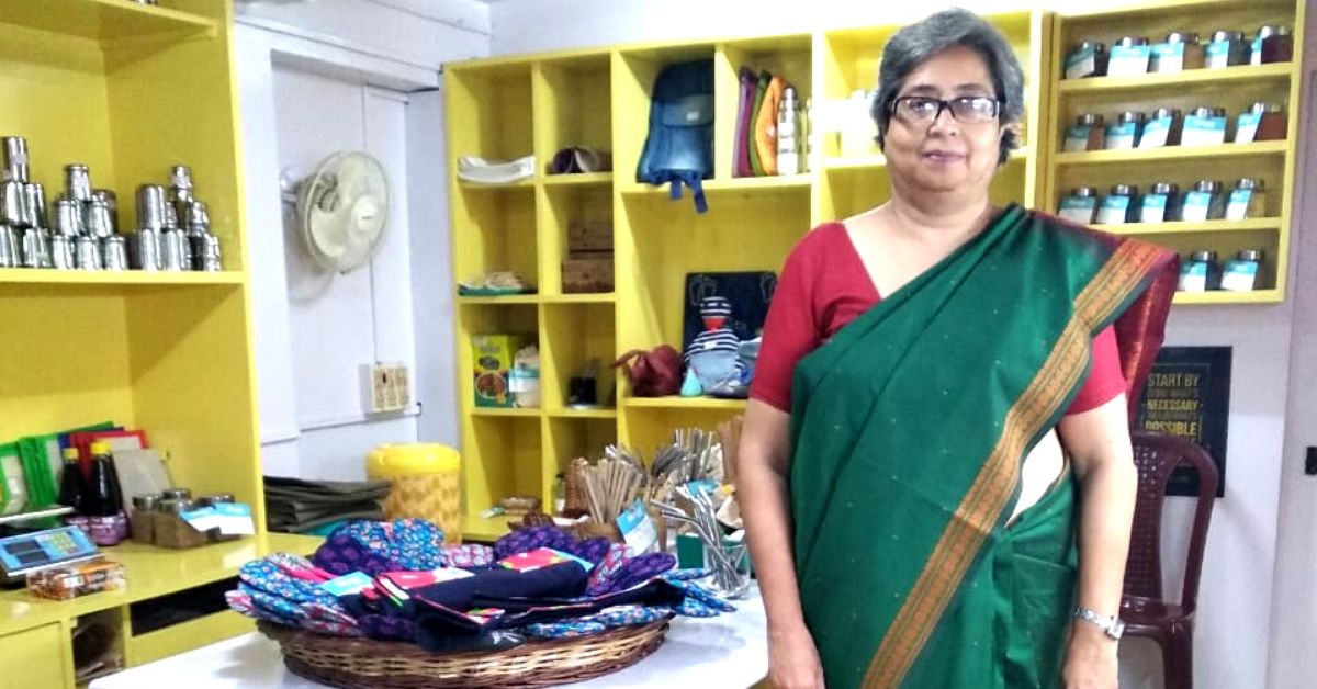 Upset by Waste Heaps, 57-YO Kolkata Woman Launches City’s First Zero Waste Store