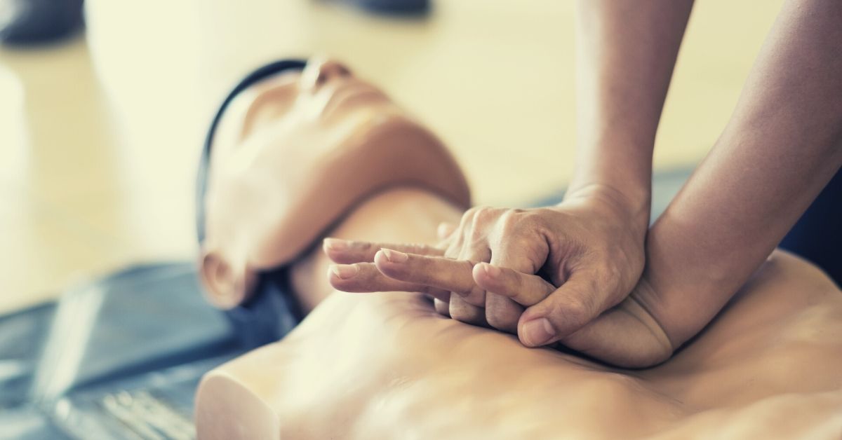 How to Perform CPR: 6 Easy Steps That Could Save a Life