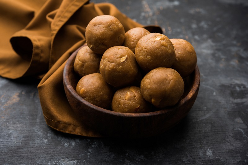 12 Reasons Why You Must End Your Meals With a Bite of Jaggery