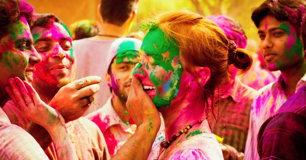 Celebrate Holi With a Bang! All-Natural Solutions That Keep Your Skin & Hair Safe