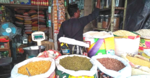 Banning Tourists to 6 Months' Ration: How Indian States Are Tackling COVID-19