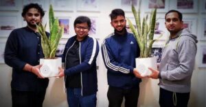Delhi Startup's 'Smart Plant' Can Purify The Air in Your Room in Just 20 Minutes