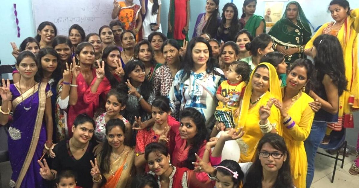 Jaipur Entrepreneur Helps 20,000 Migrants Bag New Jobs