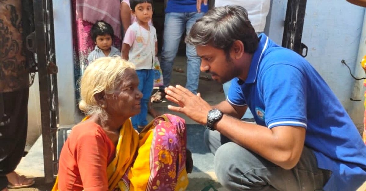 This College Lecturer Has Given Jobs To 572 beggars