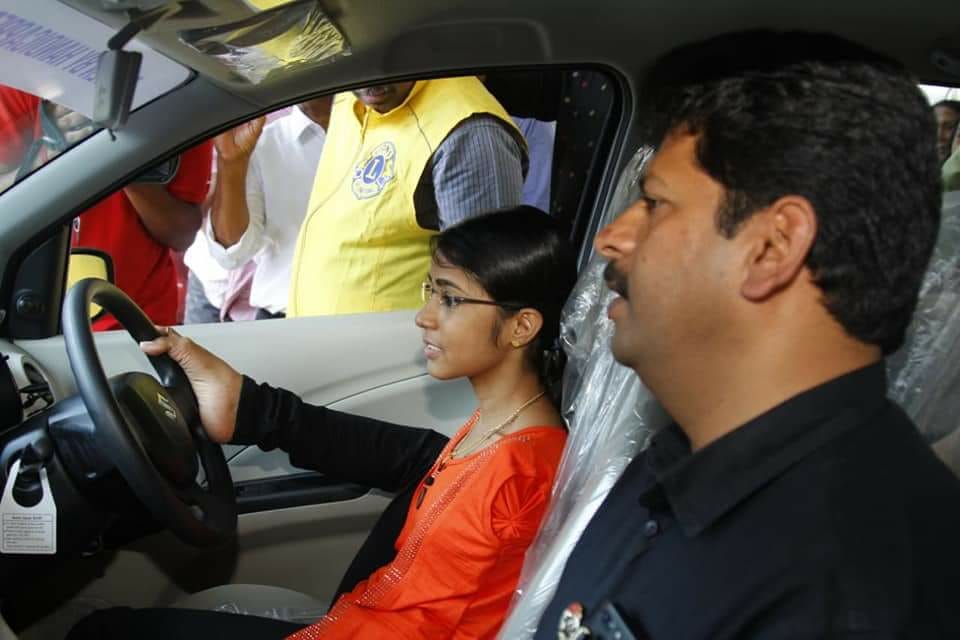 Born Without Hands, Jilumol Fights Roadblocks To Earn Learner’s Permit