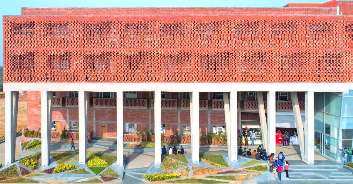 Delhi Architect Uses Jaali & Physics To Build Hostel, Cuts Heat Radiation By 70%