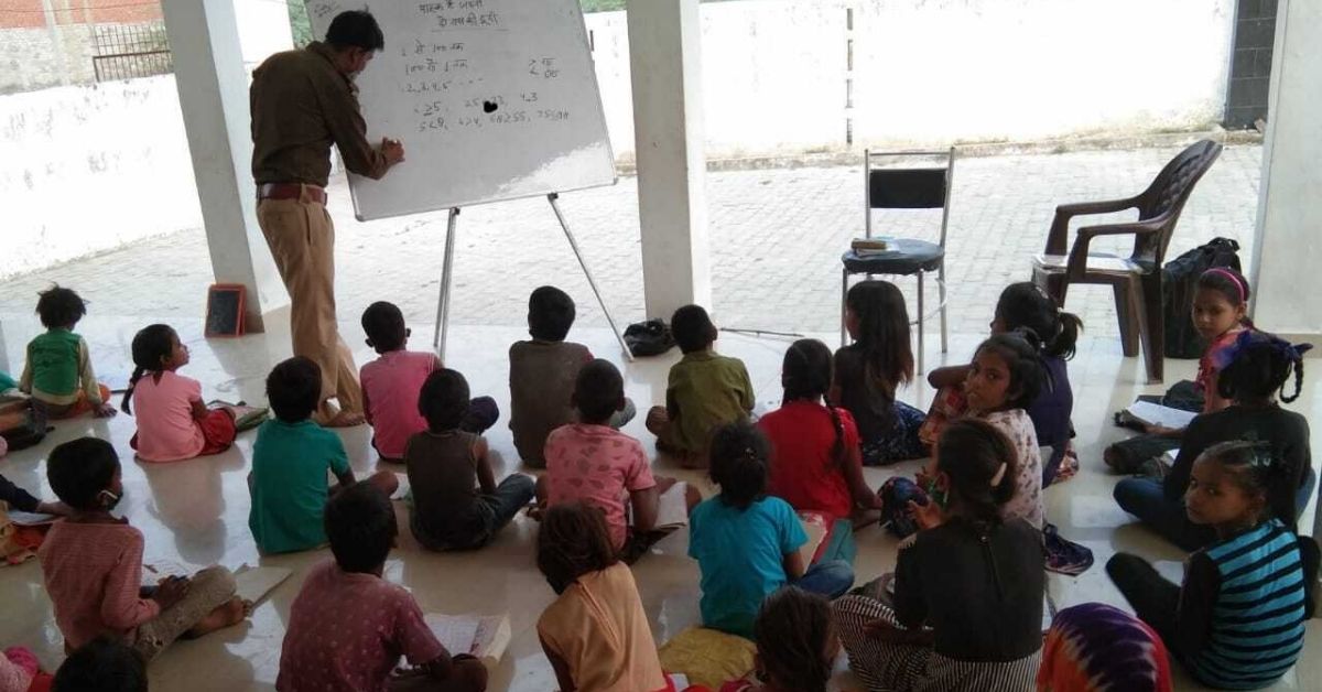 Railways Constable Spends Rs 10,000 Every Month To Run Free School For The Poor