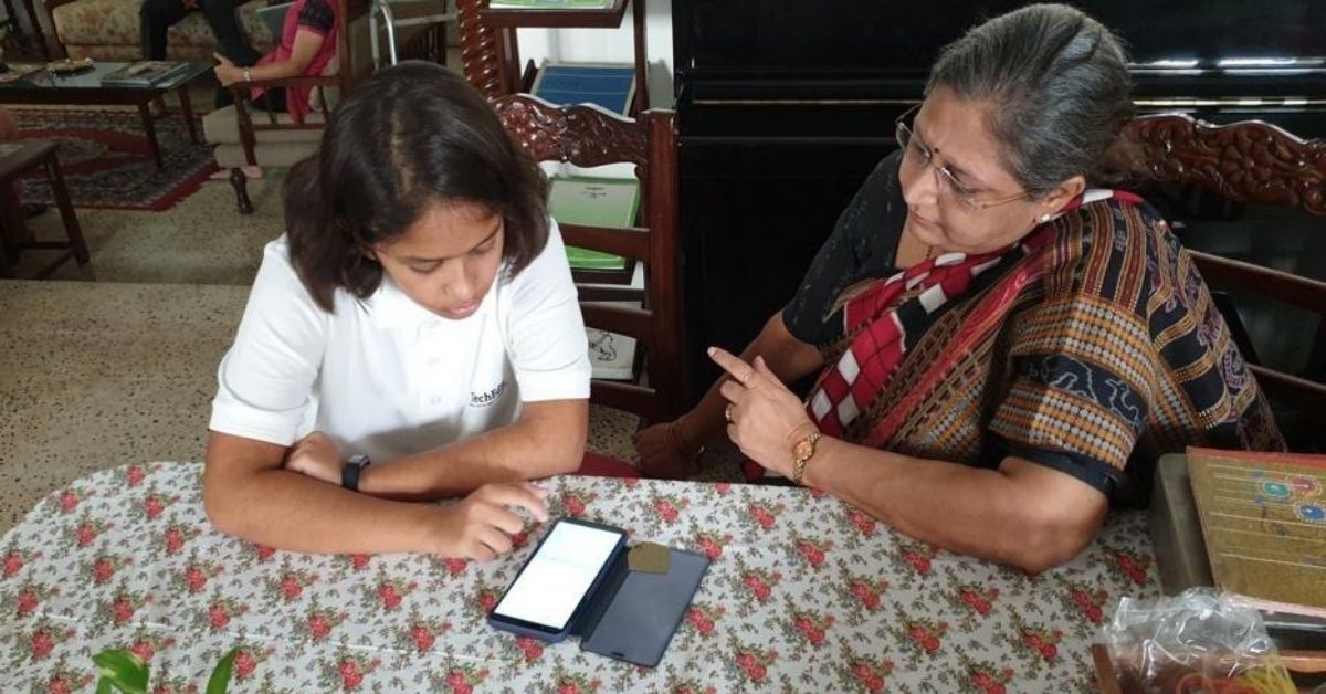 14-YO Conducts Online Classes To Help Senior Citizens Become Tech-Savvy