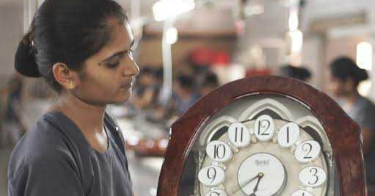 Gujarat Teacher Beats The Odds, Creates World’s Largest Manufacturer of Wall Clocks