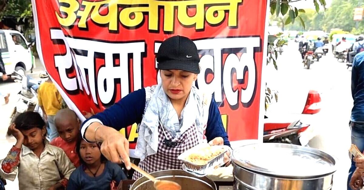 Delhi Woman Feeds & Inspires Hundreds of Homeless People With Her Delicious Rajma Chawal