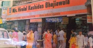 With 100-Year-Old Recipes, Surat Family’s Mumbai Eatery Awes Millions In India & Abroad