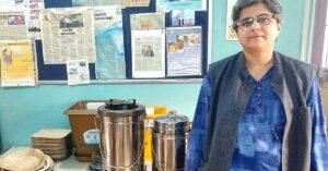 Pune Scientist Turns Agri Waste to Biochar Fuel, Sells 60,000 'Steam Stoves'