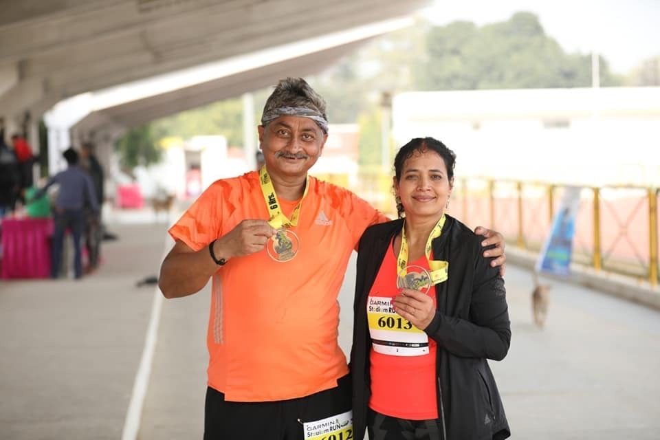 couple marathon runners
