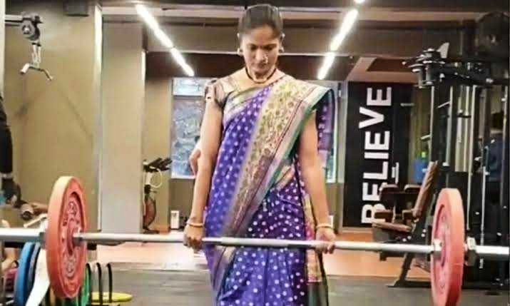 Viral: Weight Training In a Saree, Pune Doctor Is Internet’s New Fitness Sensation