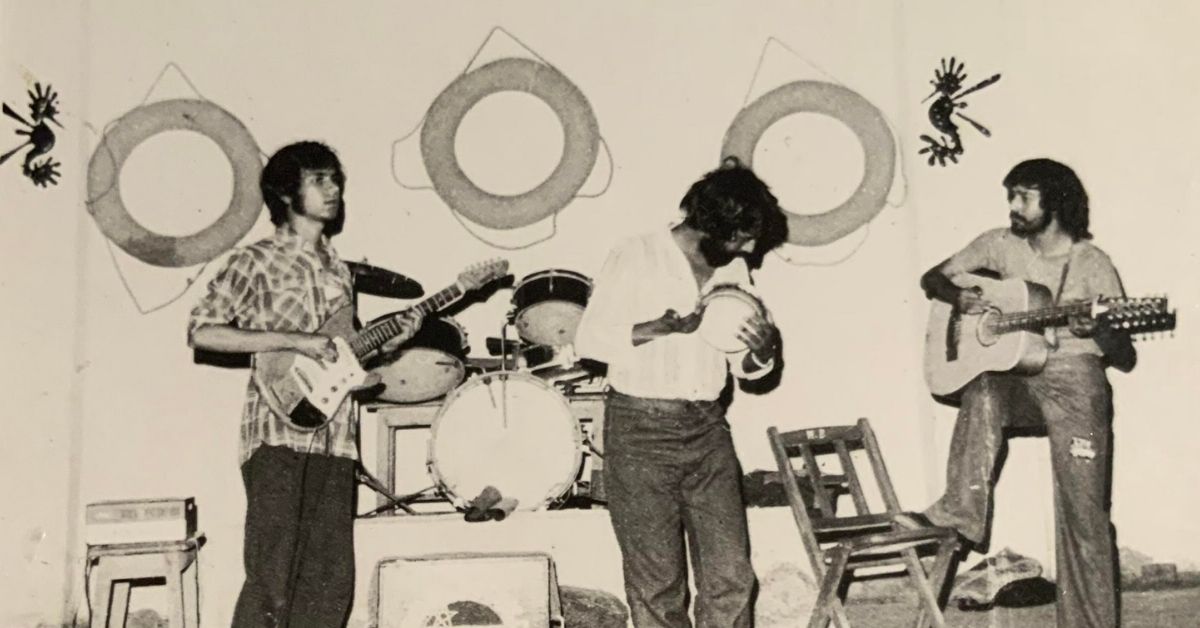 In the 1970s, India's First Rock Band Was Born In The Backyard of A Kolkata  Home