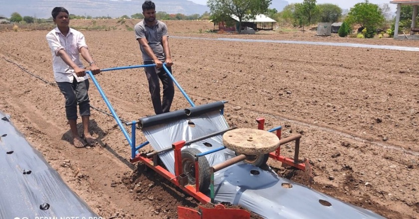 Nitin Ghule mulching machine