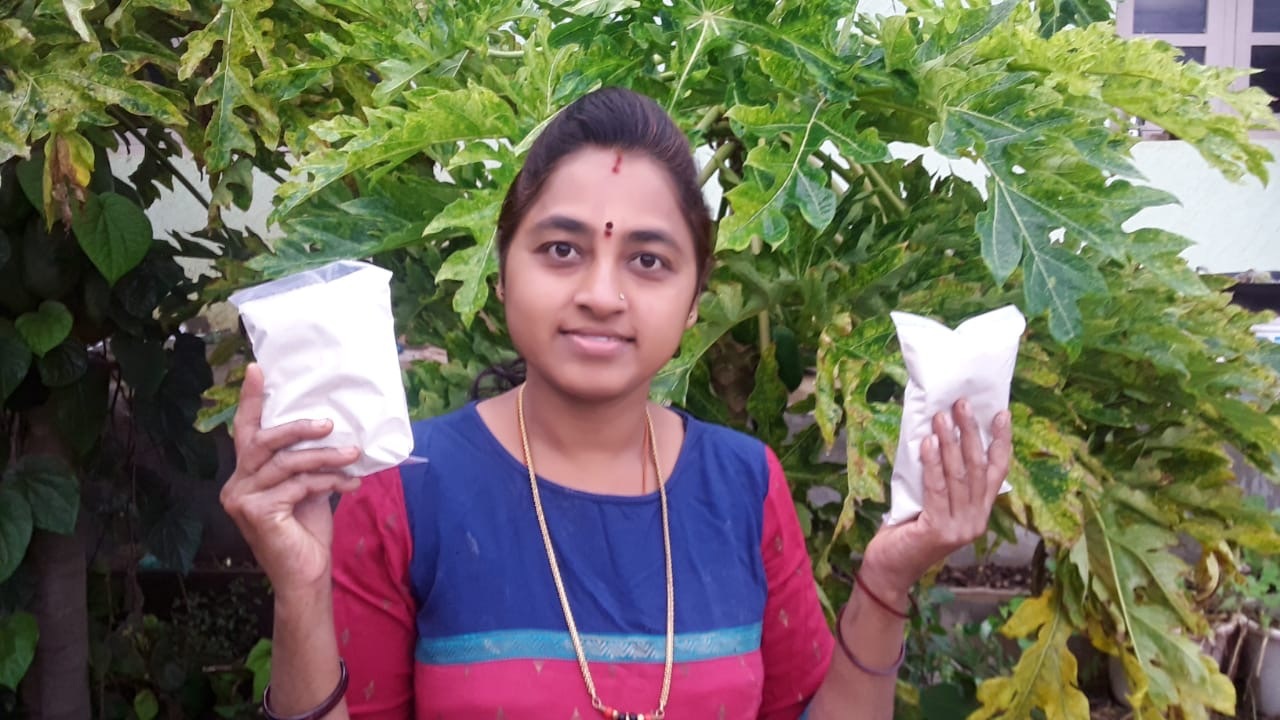Nayana started making flour from bananas in Karnatak.