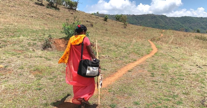 ASHA Worker Climbed Hills, Trekked for 10 Hours to Protect 5 Villages From Second Wave