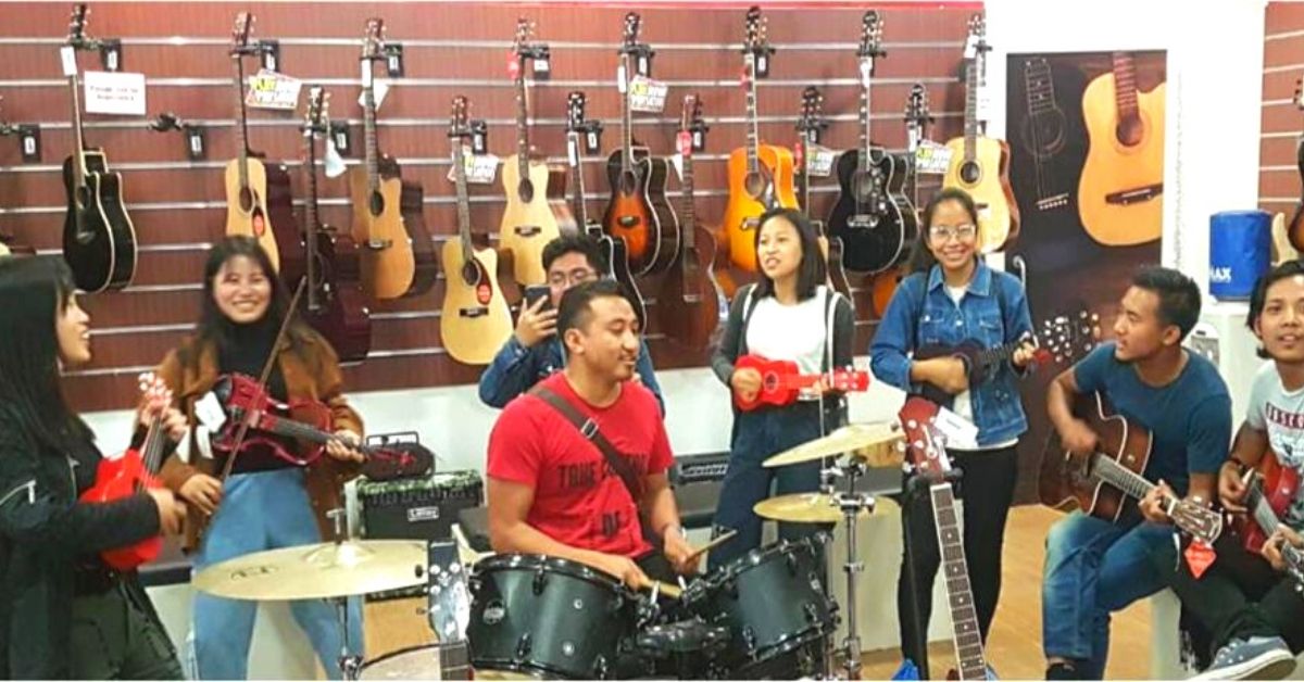 Furtados: Mumbai’s Tailors Helped Build India’s Largest Retailer of Musical Instruments