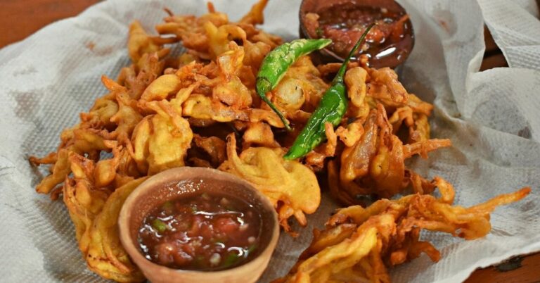 Pakora Map of India: The Delicious Story of India’s Deep-Fried Wonders